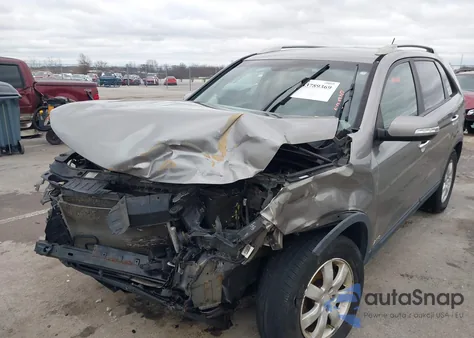 2011 Kia Sorento Lx V6 from USA, damaged, VIN 5XYKTDA2XBG150234